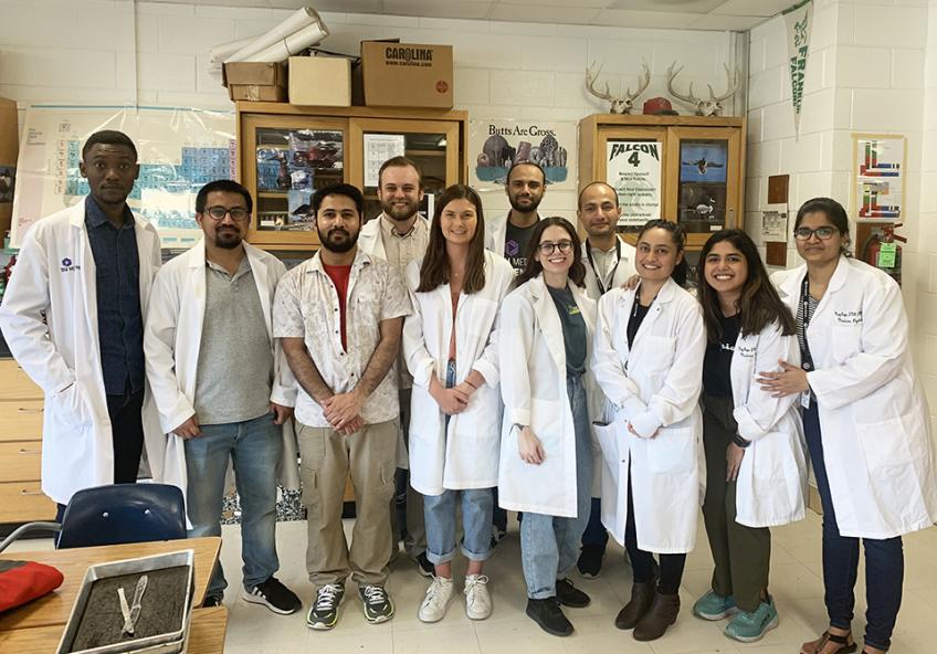 Pharmacology students visit Franklin Middle School